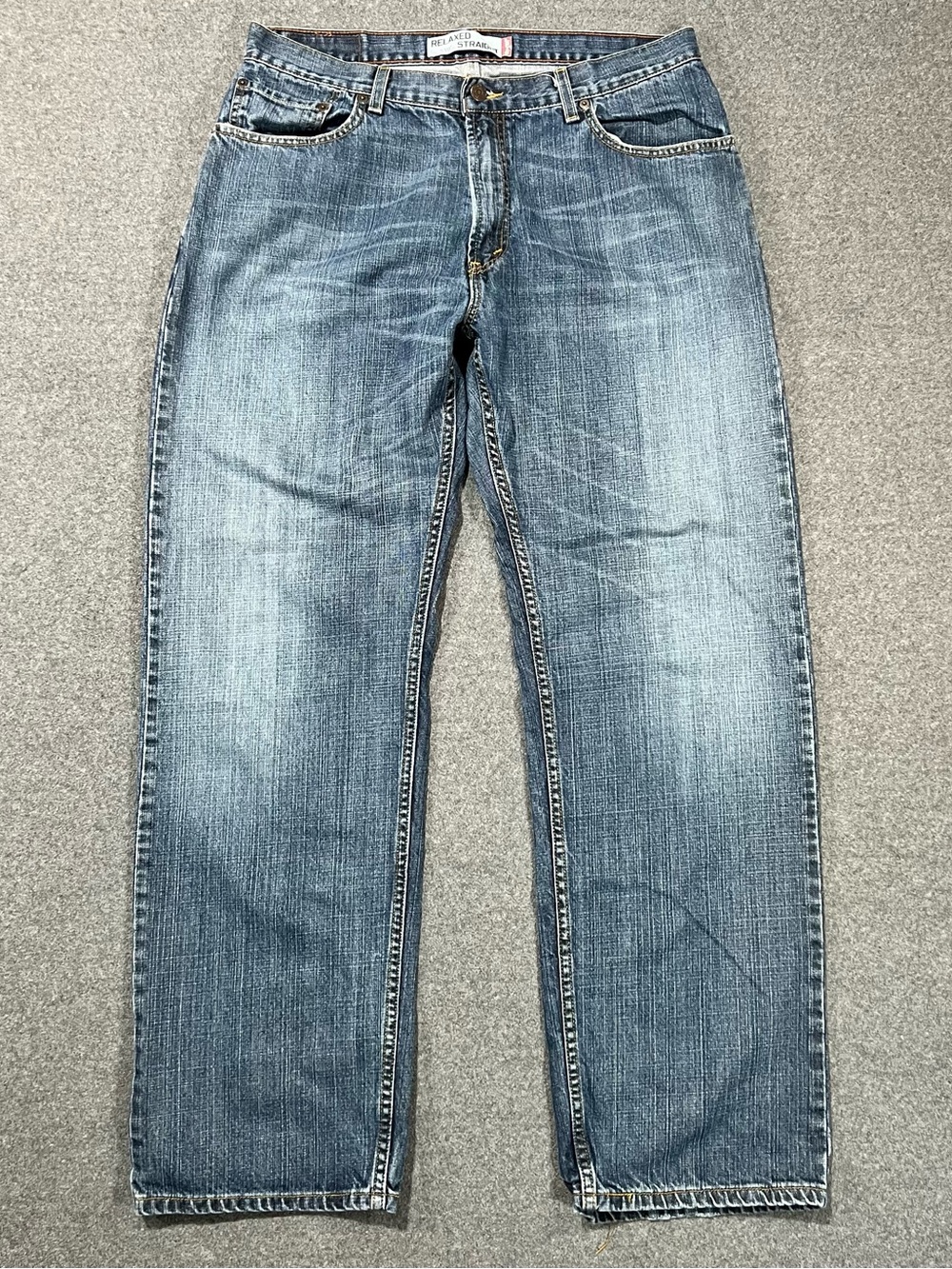 Levi’s 559 Jeans Size 34x32 Blue Relaxed Straight Medium Wash Y2K Vintage Denim